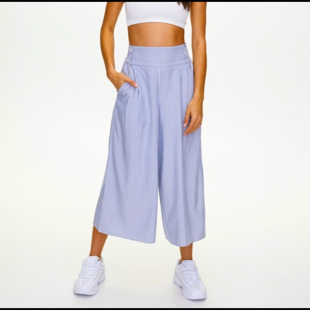 New Aritzia’s Sullivan Culottes, L